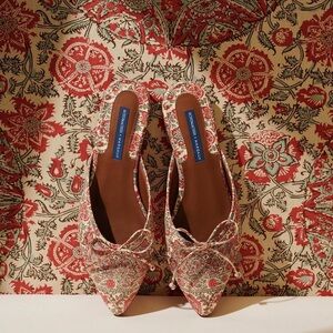 Margaux x Schumacher Pointed Ballet Mule | Kaya Medallion Print | 36.5 6.5